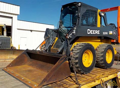 jd 320e skid steer|jd 320 skid steer problems.